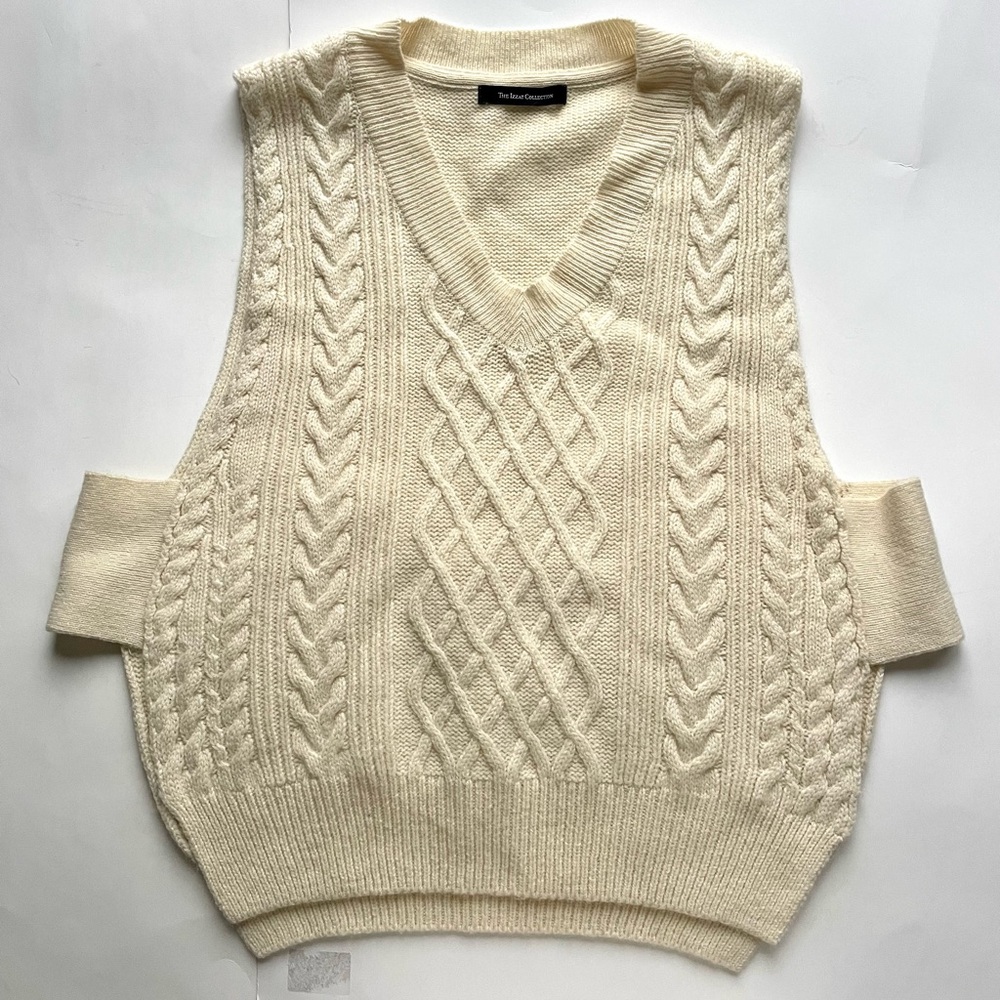 The Izzat Collection Cream Cable Knit Sweater Vest Open Side Preppy Minimalist